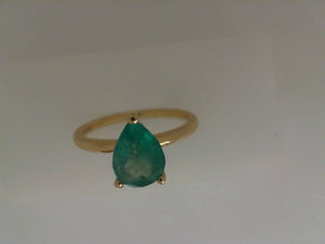 RGE 14k yellow gold pear shaped Emerald ring