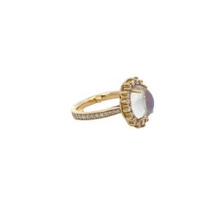 Erica Courtney 18k yellow gold Marrianne oval cabochon Moonstone ring